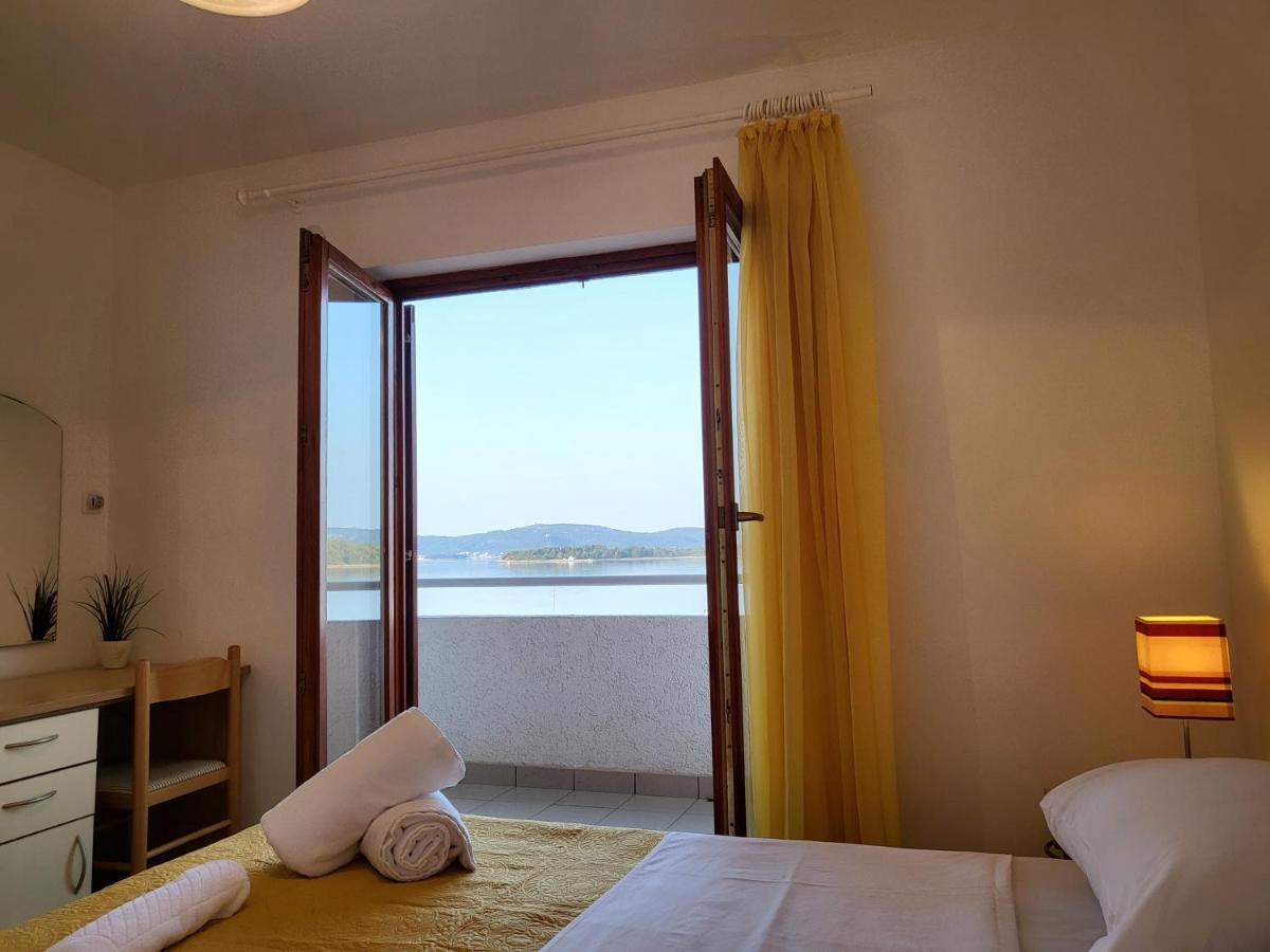 Sea&Sun Turanj Exterior photo